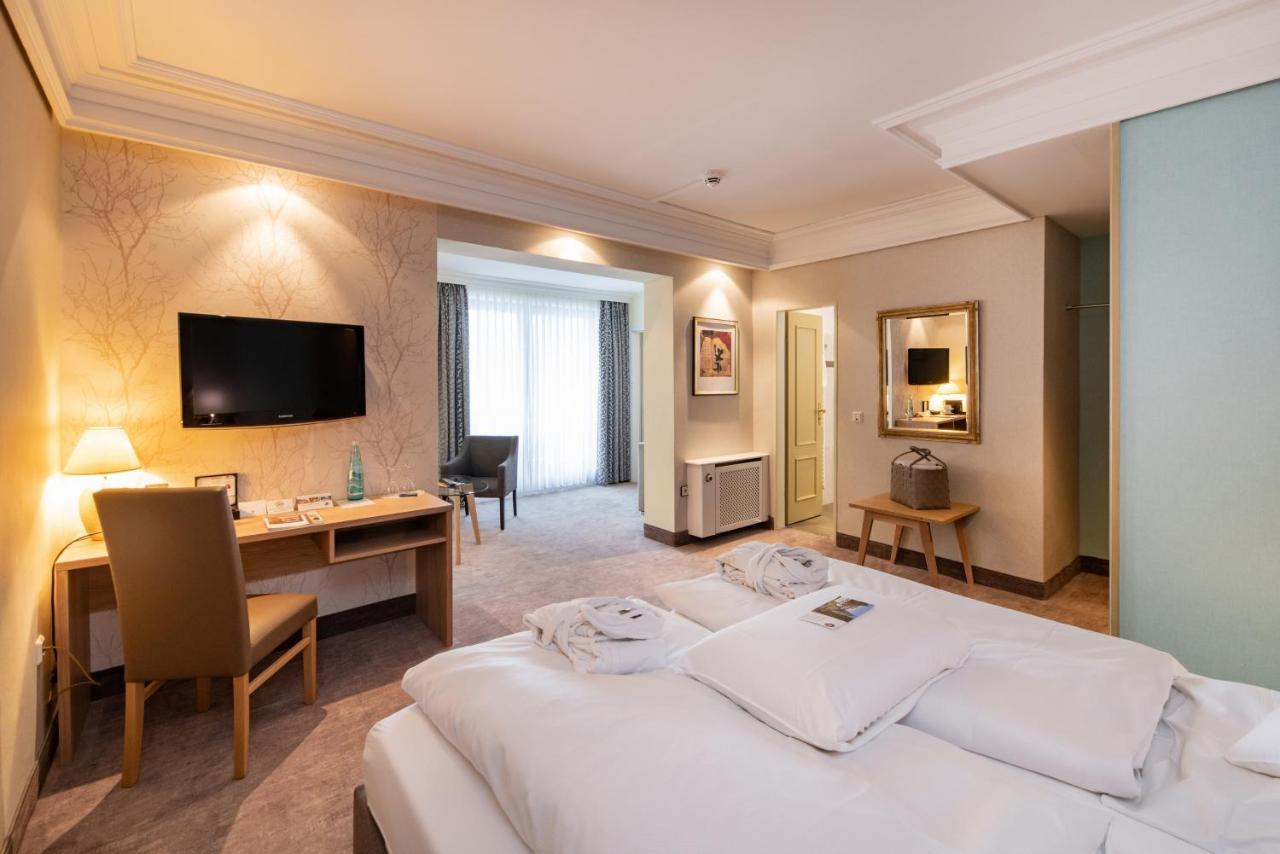Romantik Hotel Stryckhaus วิลลิงเงิน ภายนอก รูปภาพ